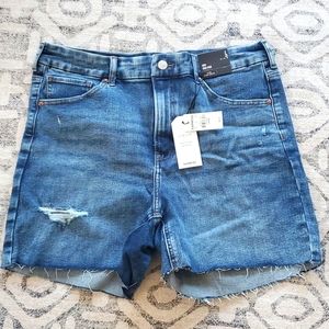Express new with tags distressed denim shorts womens size large